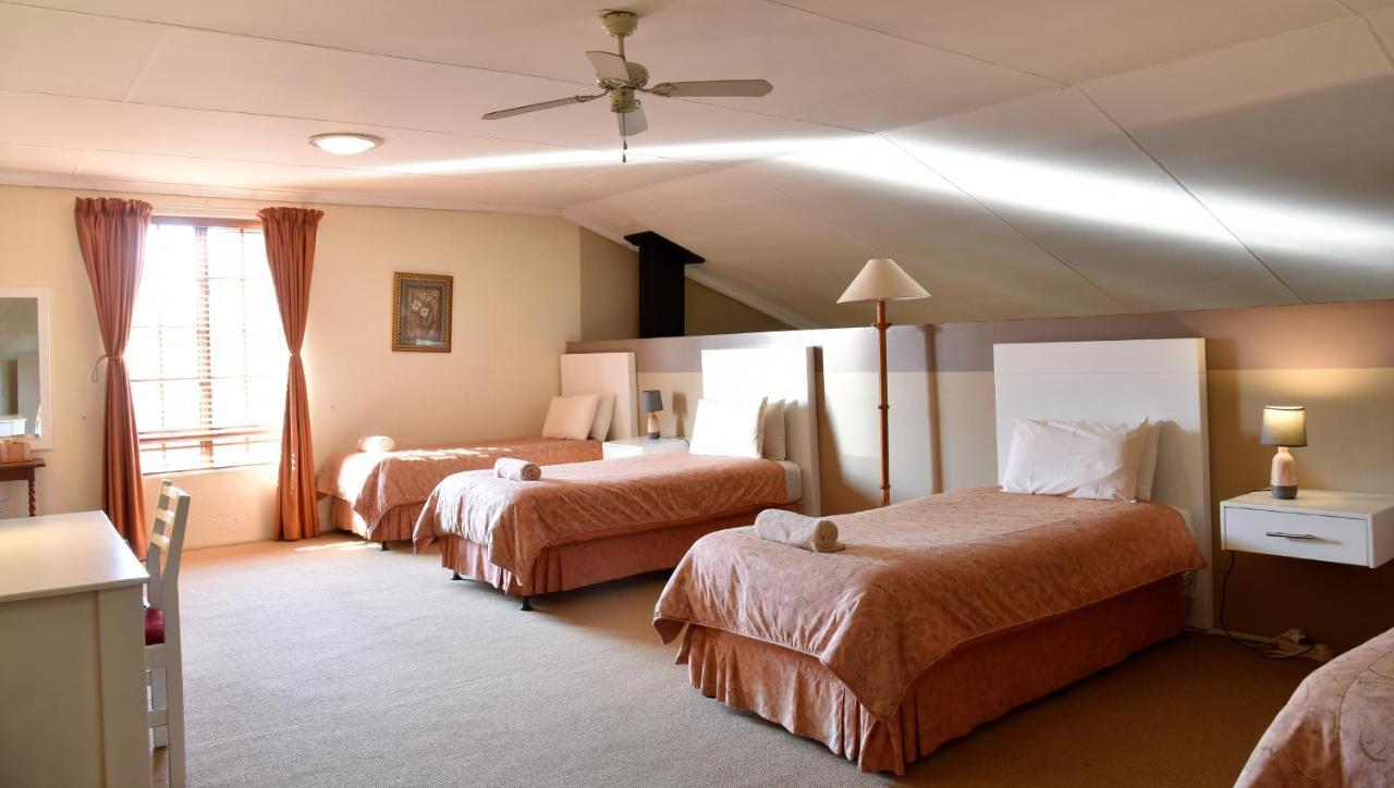 Villa Moria Peace Cottage Dullstroom Esterno foto
