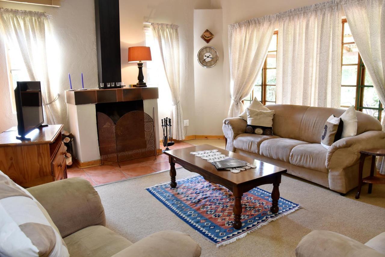 Villa Moria Peace Cottage Dullstroom Esterno foto